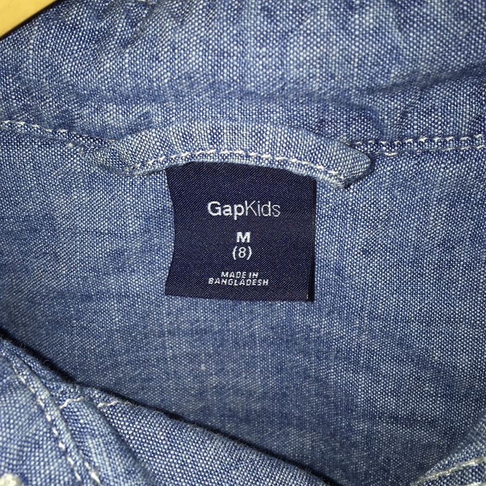 Gap button down - Picture 3 of 3